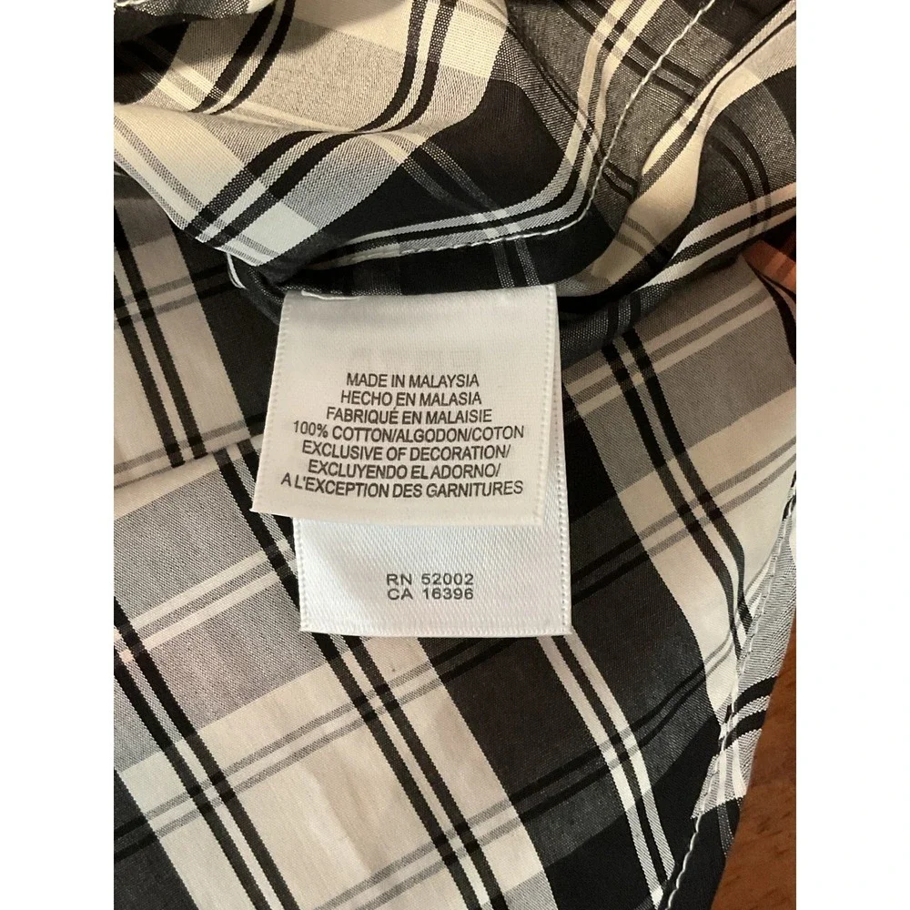 Liz Claiborne New York wear relaxed